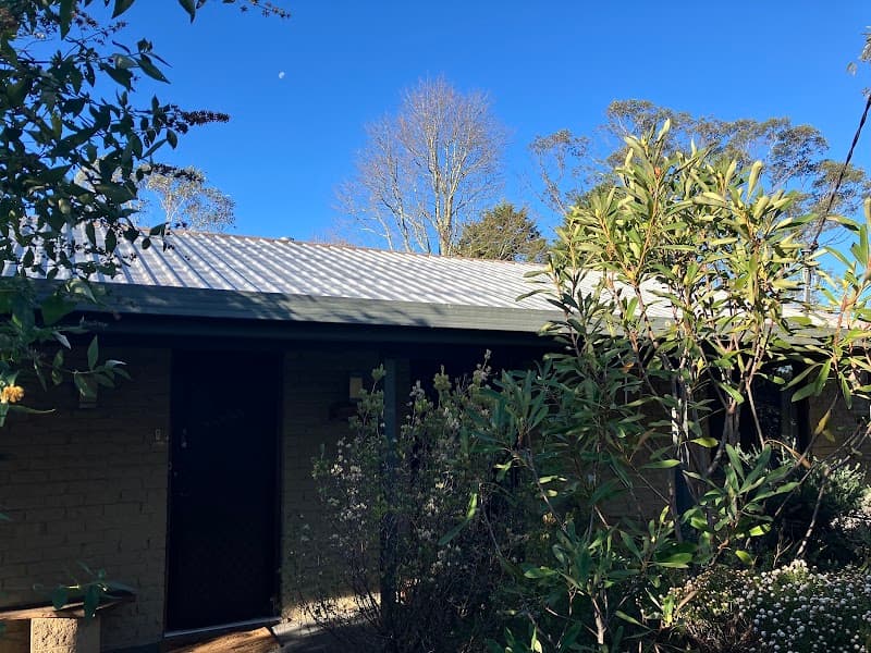 Roofmate External Cleaning (REC) gutter cleaning work in Wentworth Falls