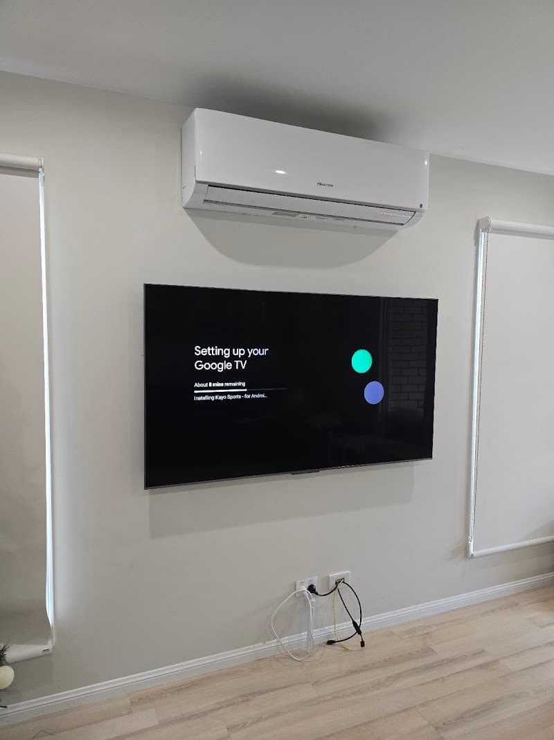 RTHS - TV WALL MOUNTING. ANTENNA, CCTV, WIFI, HOME THEATRE, DATA, CABLING antenna & tv work in Robina