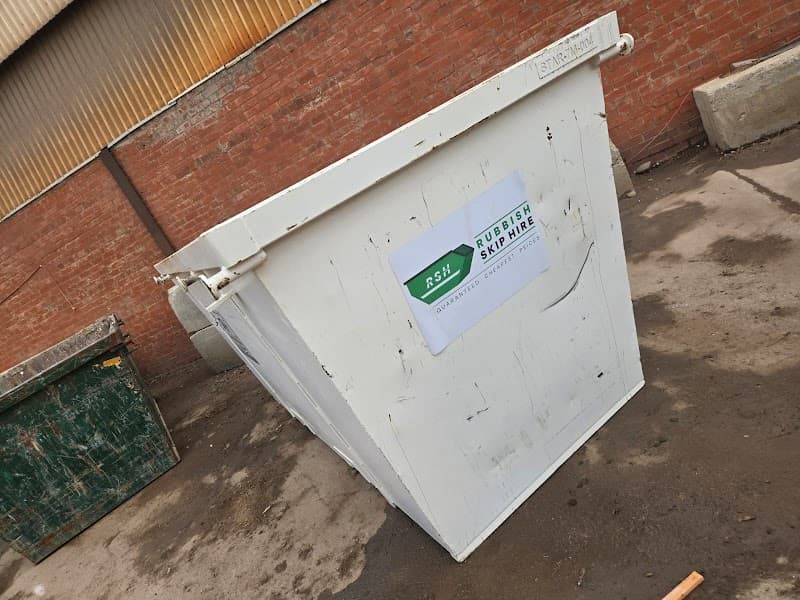 Rubbish Skip Hire Melbourne rubbish removal work in Campbellfield