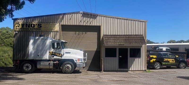 Ryno's Asbestos Removal asbestos removal work in Macquarie Hills