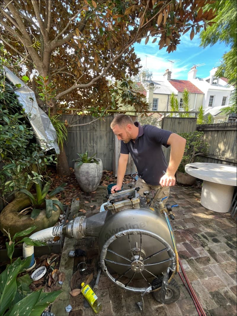 Safe Hands Plumbing plumber work in Paddington