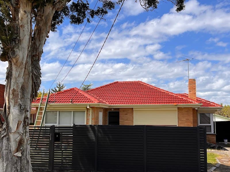 SAFE ROOF RESTORATION roofing work in Dandenong
