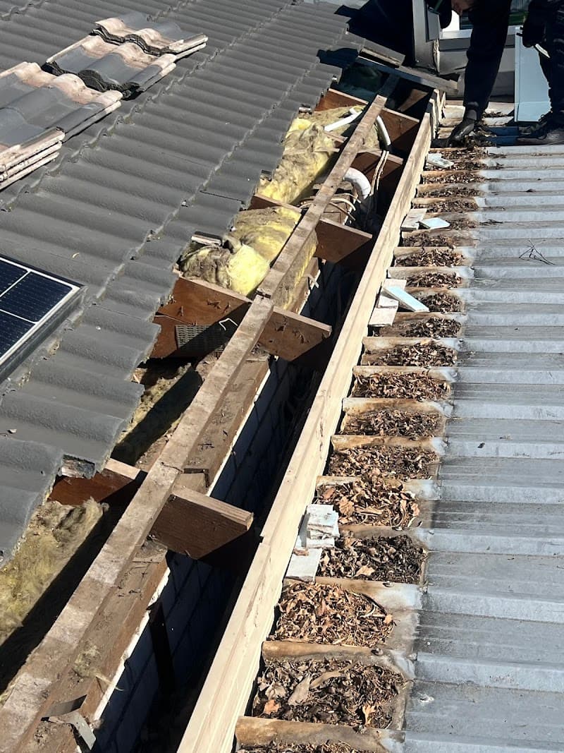 SAFE ROOF RESTORATION roofing work in Dandenong