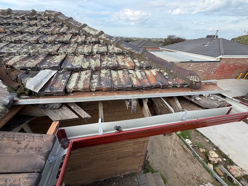 SAFE ROOF RESTORATION roofing work in Dandenong