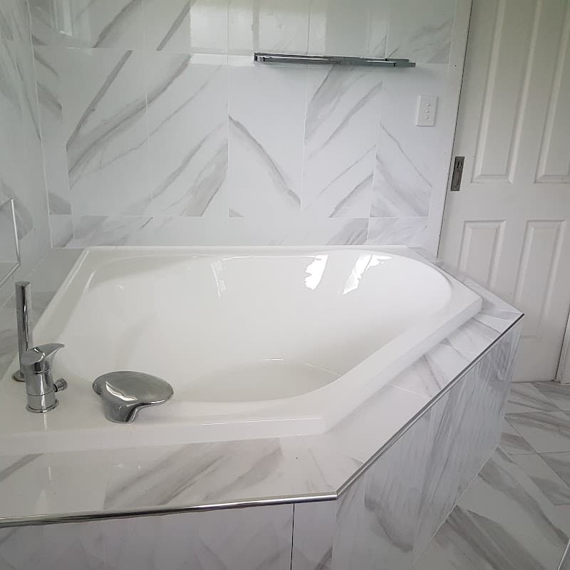 Saia's Multiple Handyman handyman work in Logan Central