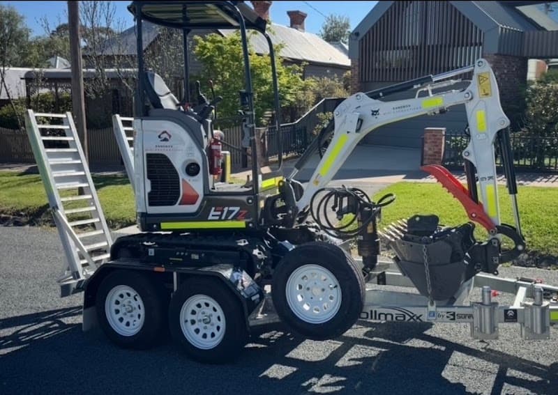 Sandbox Machine Hire demolition work in Kangaroo Flat