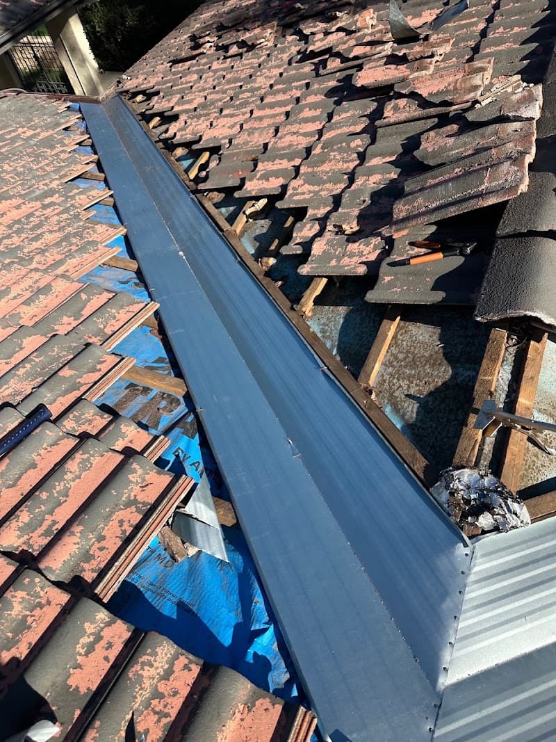 Sanders Roofing Pty Ltd roofing work in Illawong