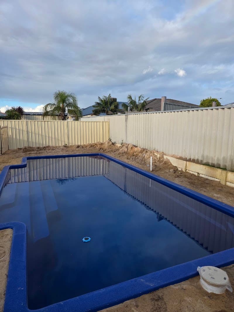 Sapphire Pools (Port Kennedy Display Centre) pool builder work in Port Kennedy