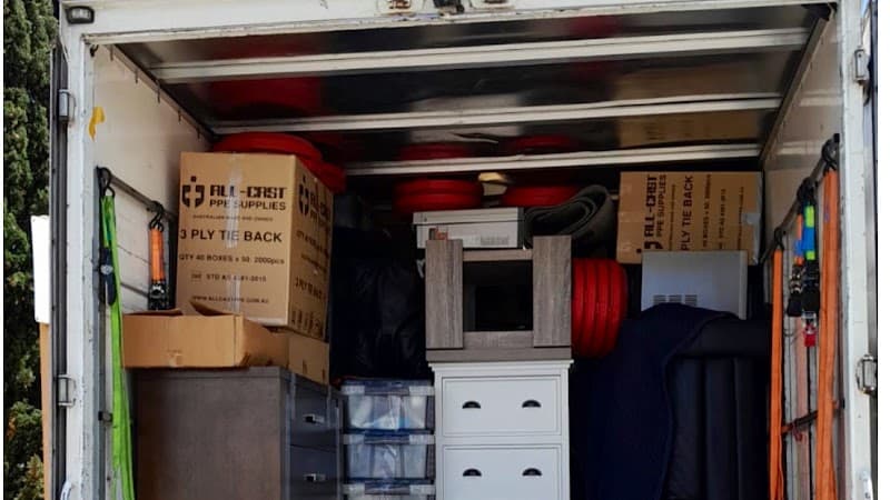 SE Removalists removalist work in Harris Park