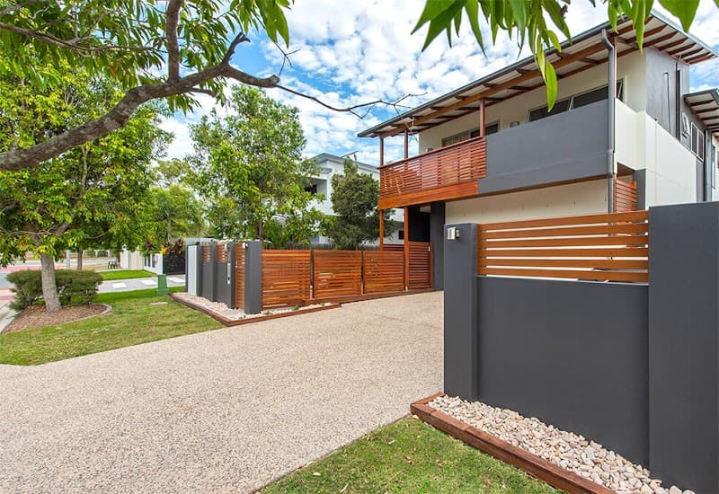 Sea Breeze Fences, Slats & Screens fencing work in Newcastle West