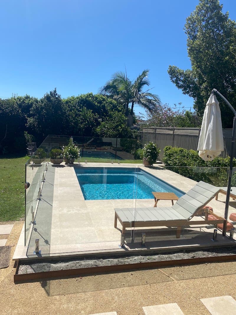 Seamless Fencing & Glass Pool Fencing Central Coast fencing work in Kincumber