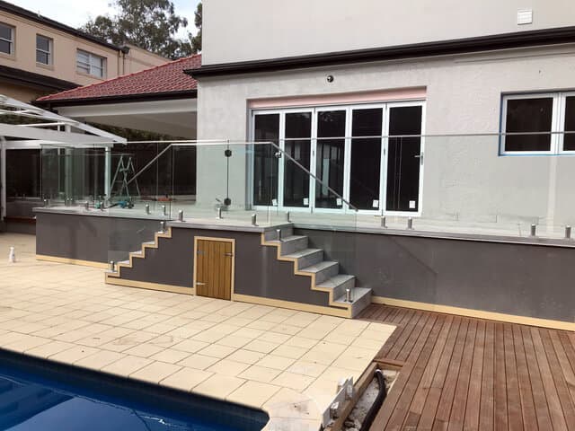 Seamless Fencing & Glass Pool Fencing Central Coast fencing work in Kincumber