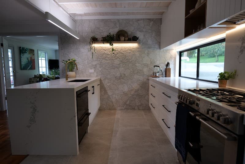 Seaside Building bathroom renovation work in Mornington