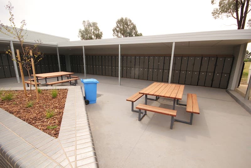 SeatsPlus - Aluminium Outdoor Furniture furniture assembly & tv mounting work in Shepparton