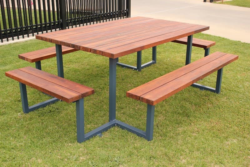SeatsPlus - Aluminium Outdoor Furniture furniture assembly & tv mounting work in Shepparton