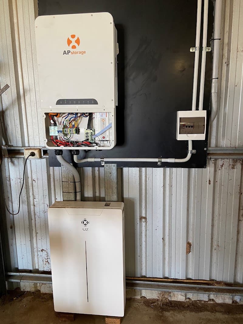 Select Solar and Electrical solar panel installation work in Glenroy