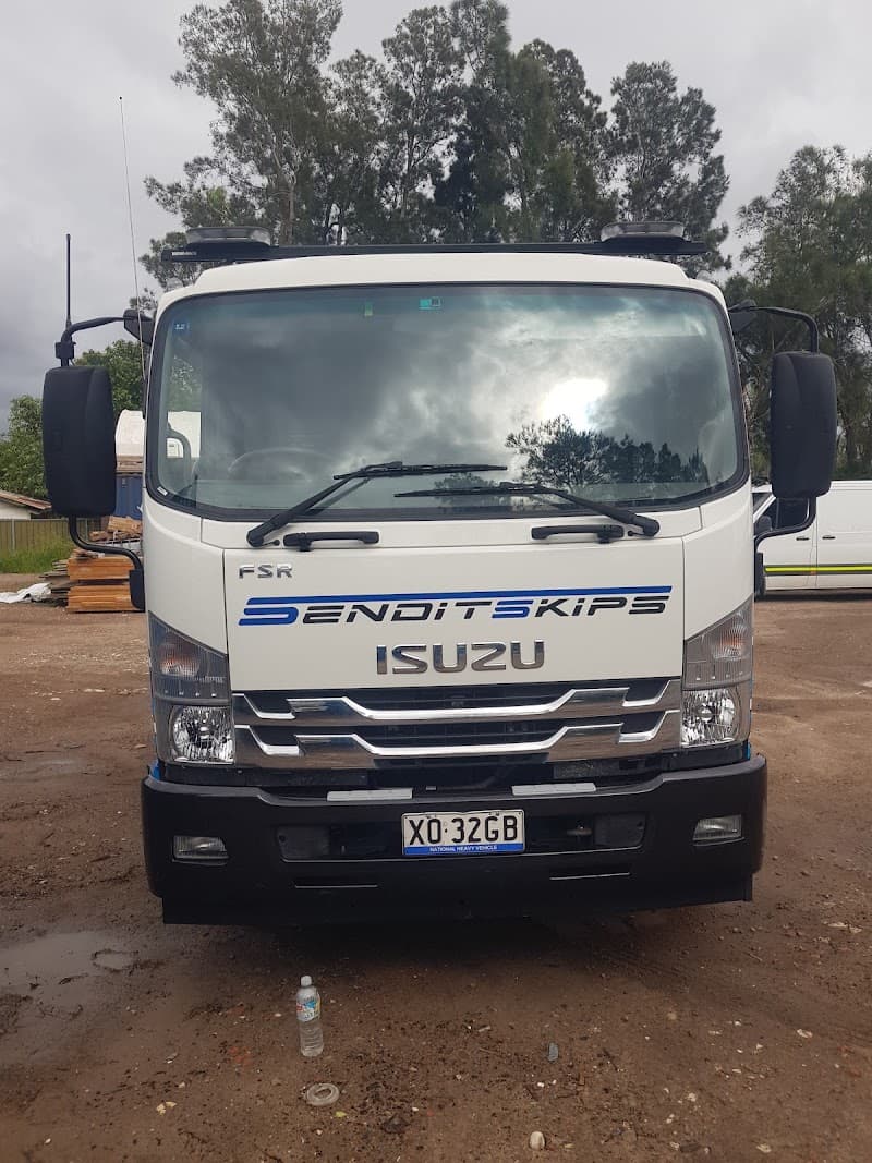 Sendit Skips - Skip Bin Hire and Waste Management Sydney rubbish removal work in Kirrawee