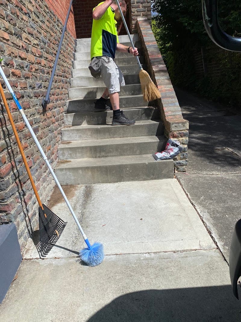 Shaggy Commercial Cleaning Services oven & bbq cleaning work in North Hobart