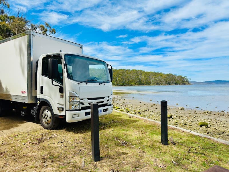 Shaggy Removalist Hobart & Delivery Service removalist work in North Hobart