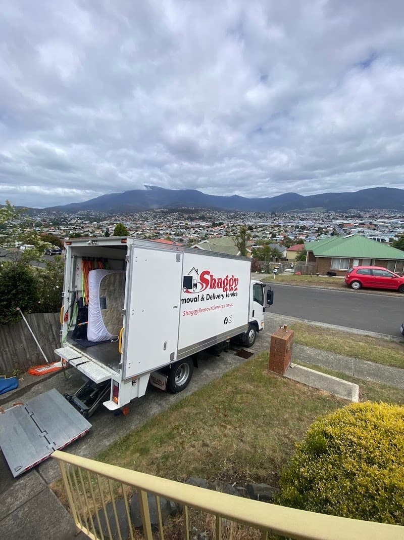 Shaggy Removalist Hobart & Delivery Service removalist work in North Hobart