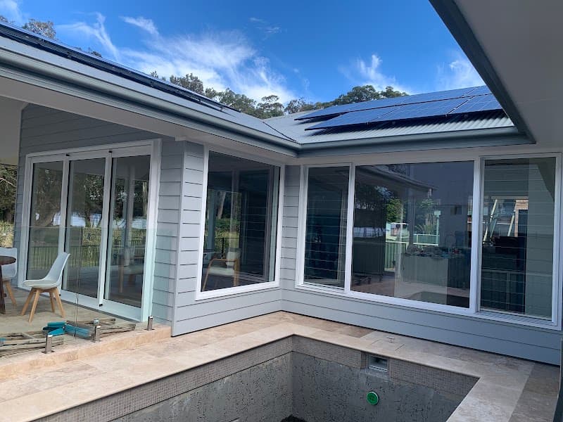 Shaun Grieve Painting painter work in Bateau Bay