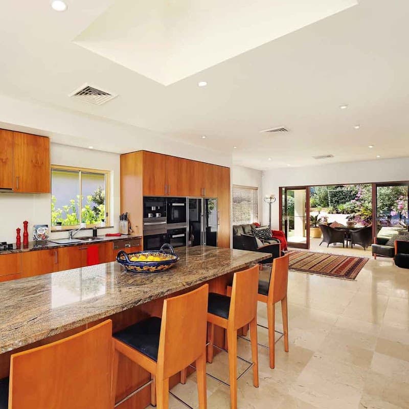 Shaun Grieve Painting painter work in Bateau Bay