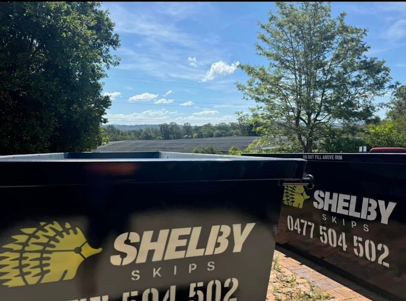 Shelby Skips rubbish removal work in Narangba
