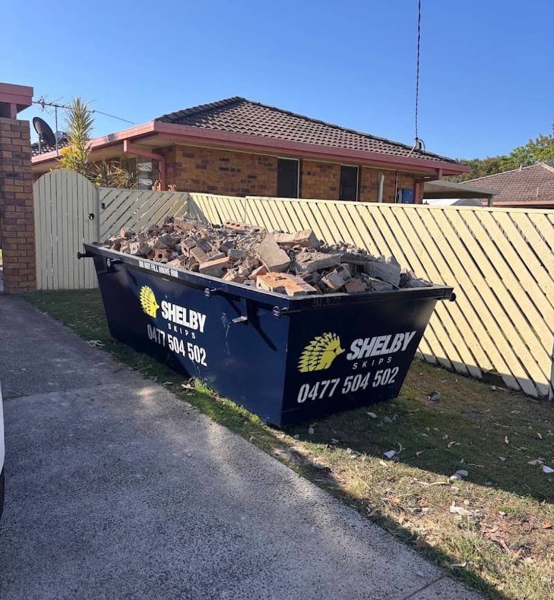 Shelby Skips rubbish removal work in Narangba