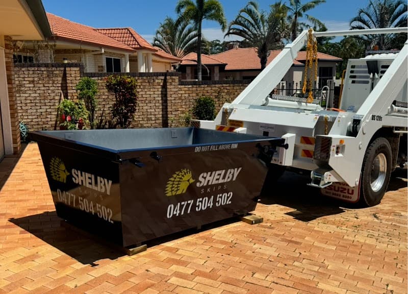 Shelby Skips rubbish removal work in Narangba