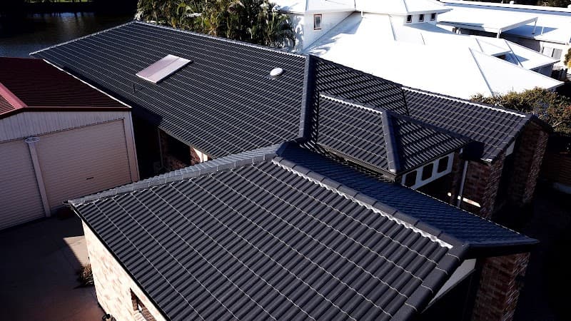 Shephard’s Painting and Roof Restorations gutter cleaning work in Kawungan