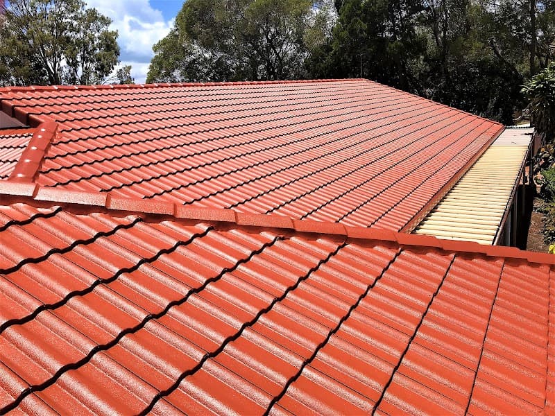 Shephard’s Painting and Roof Restorations gutter cleaning work in Kawungan