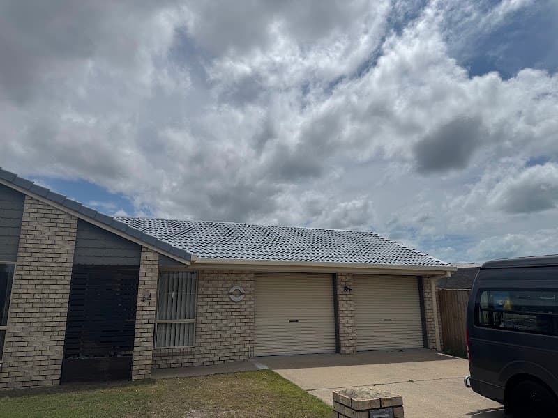 Shephard’s Painting and Roof Restorations gutter cleaning work in Kawungan