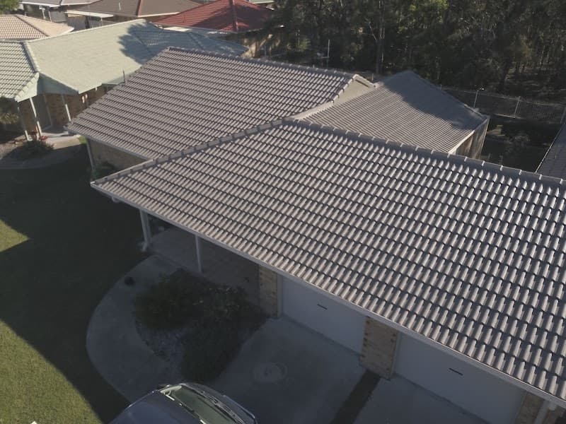 Shephard’s Painting and Roof Restorations gutter cleaning work in Kawungan
