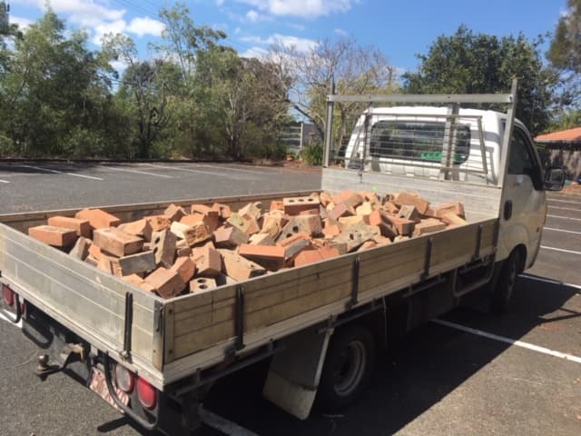 Shift Buddies - Removalists Brisbane removalist work in Brisbane City