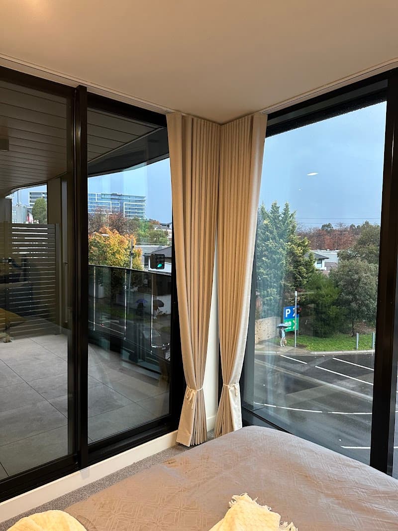 Shine & Go curtains & blinds work in Port Melbourne