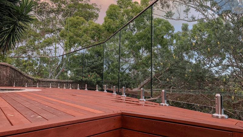 Shine Glass glass & glazier work in Caringbah South