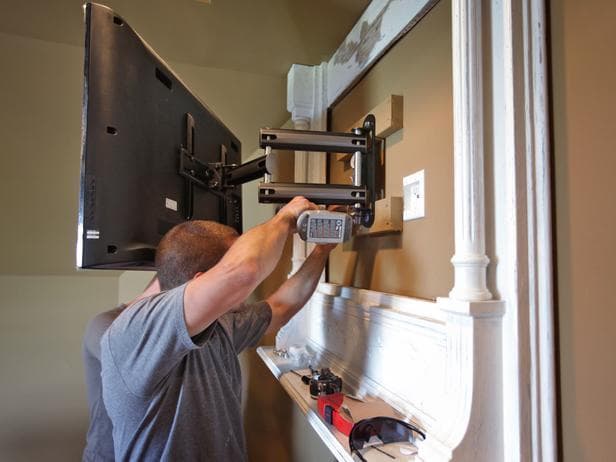 Shiny Handy People - Handyman Services handyman work in Leopold