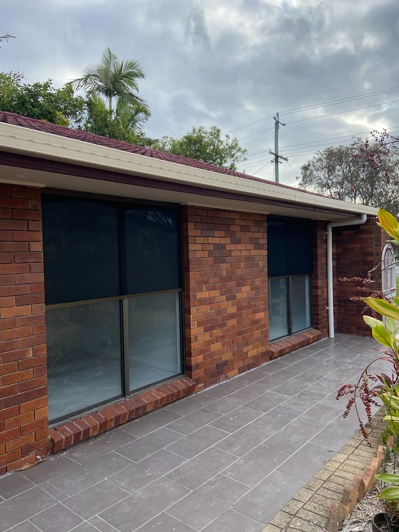 Shoreside Glass & Glazing glass & glazier work in Redcliffe