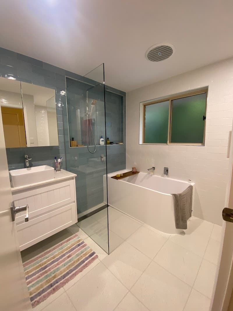 Shoreside Glass & Glazing glass & glazier work in Redcliffe