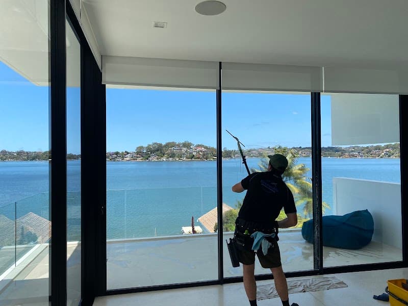 Shoreside Window Cleaning gutter cleaning work in Kareela