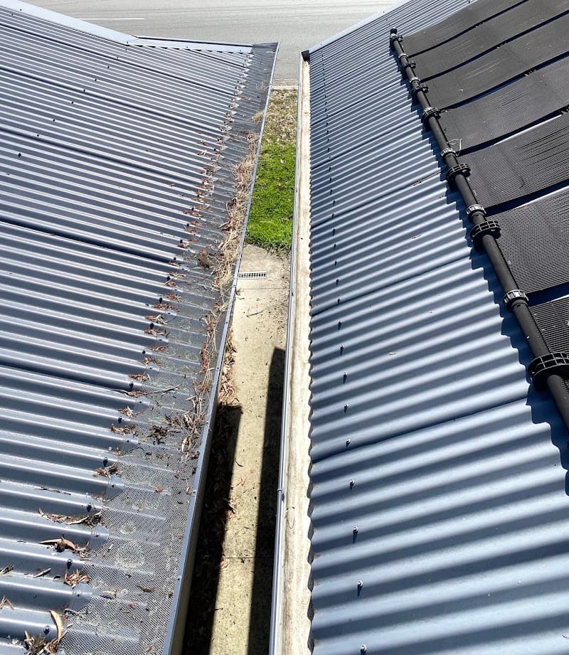 Shoreside Window Cleaning gutter cleaning work in Kareela