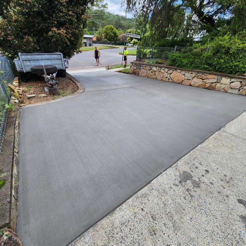 SILVERBACK CONCRETING PTY. LTD. concreting work in Mitchelton
