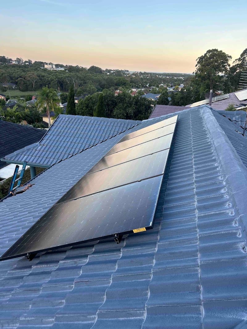 Sine Wave Solar, Newcastle solar panel installation work in Warners Bay