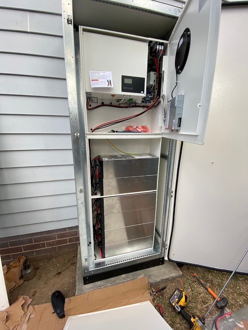 SJ Power solar panel installation work in Morisset