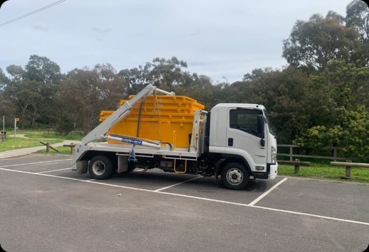 Skip Bin Co rubbish removal work in Banksmeadow