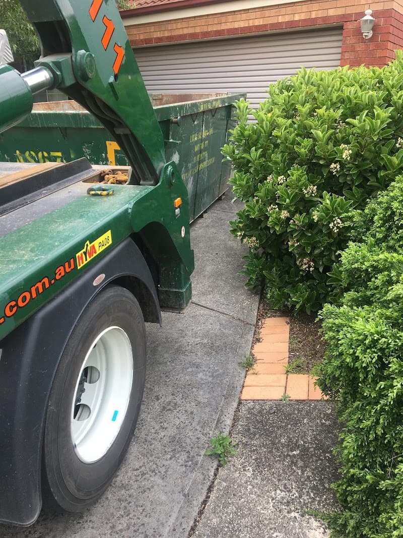 Skip Bin Hire South East rubbish removal work in Hawthorn East