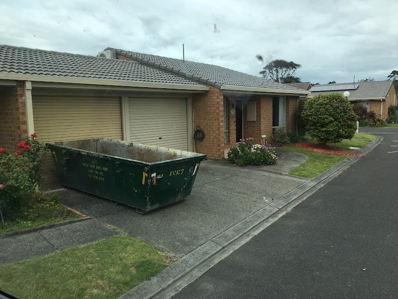 Skip Bin Hire South East rubbish removal work in Hawthorn East