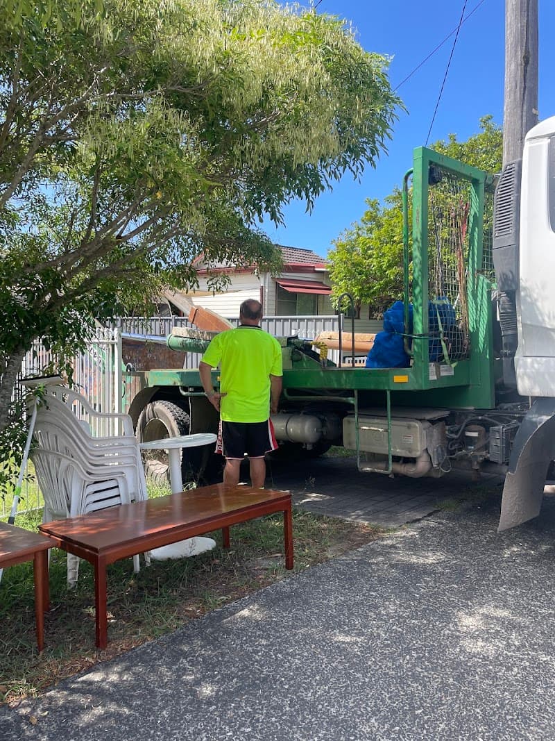 Skip Bins Central Coast rubbish removal work in Tuggerah