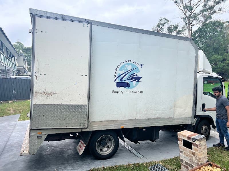 Sky movers & packers removalist work in Parramatta