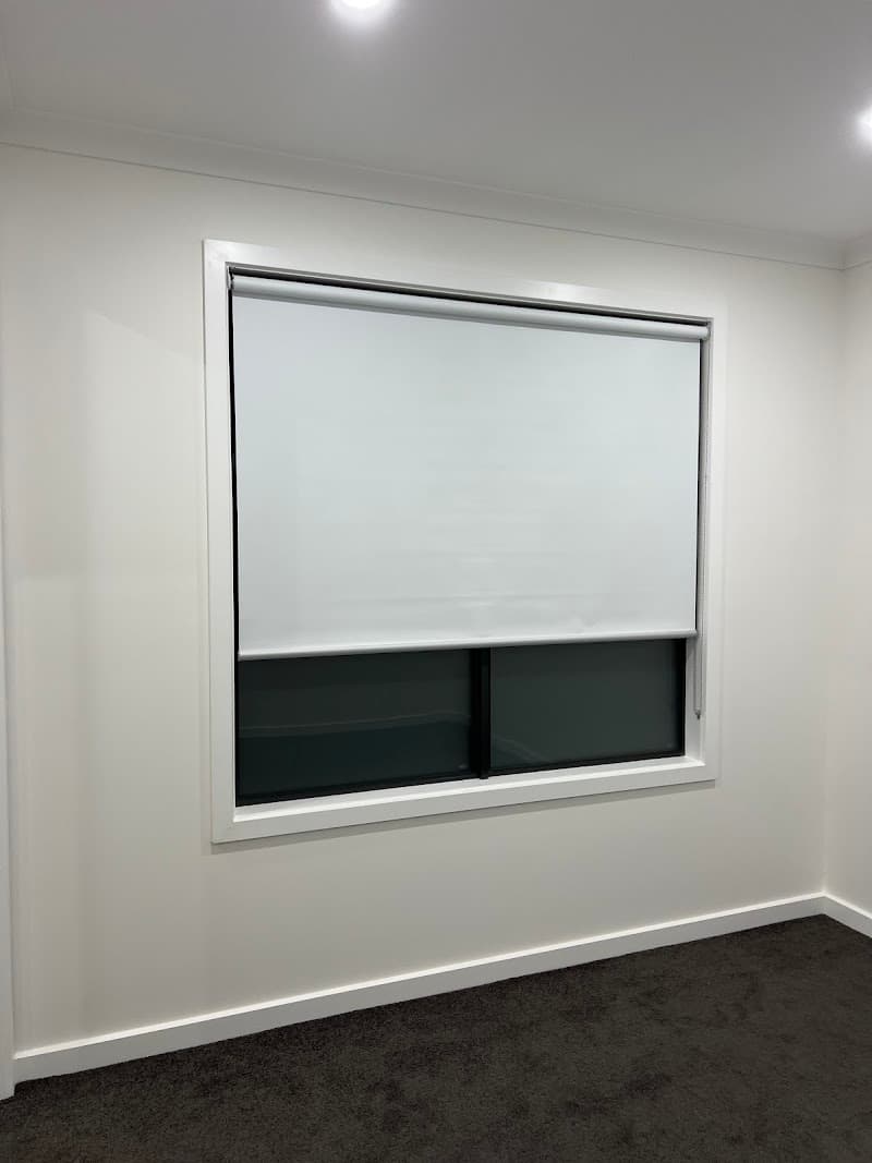 Skyline Shades curtains & blinds work in Cranbourne West